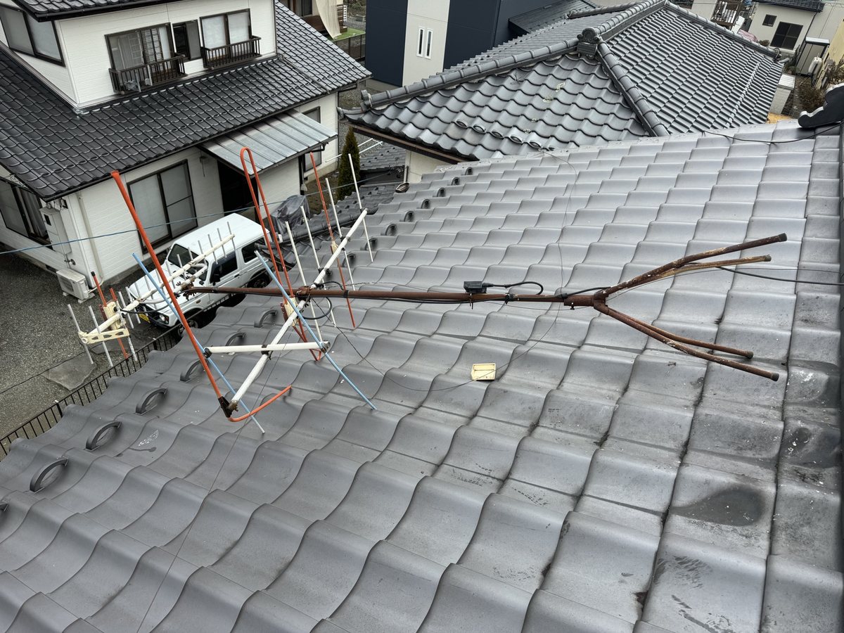 安曇野市穂高のアンテナ被害現場写真1